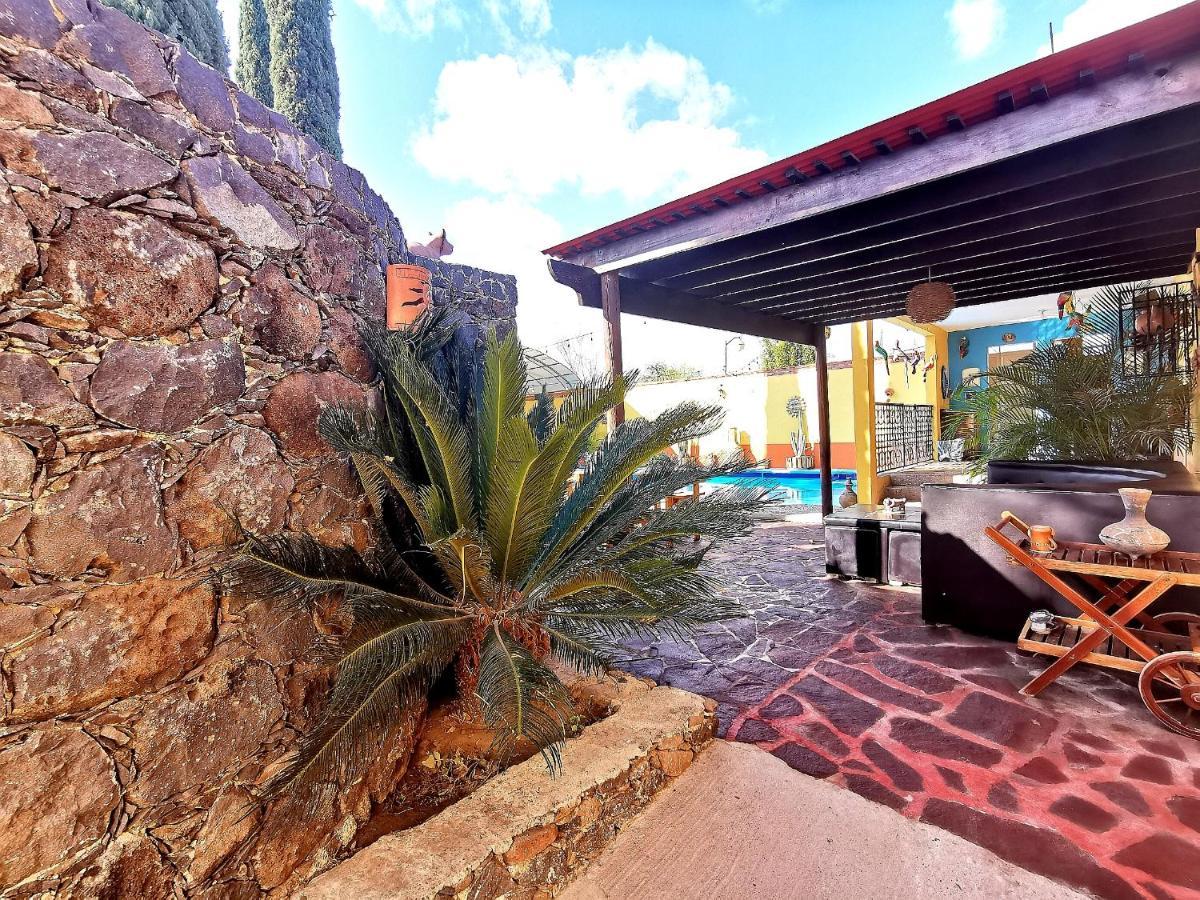 Hotel La Estancia Rio Verde Exterior photo