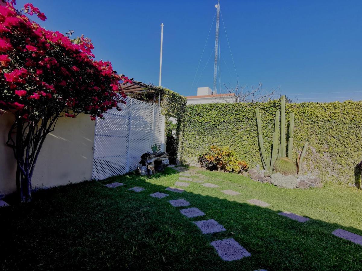 Hotel La Estancia Rio Verde Exterior photo